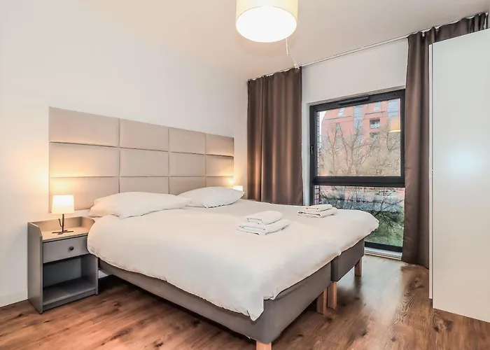 Platinium Dwie Motlawy River View Daire Gdansk